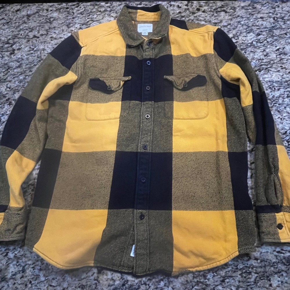 American Eagle Mens Classic Fit Flannel Shirt Yellow Black Buffalo Plaid Large